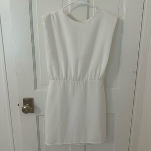 TCEC White Sheath Dress with Long Sleeves and Crew Neck
